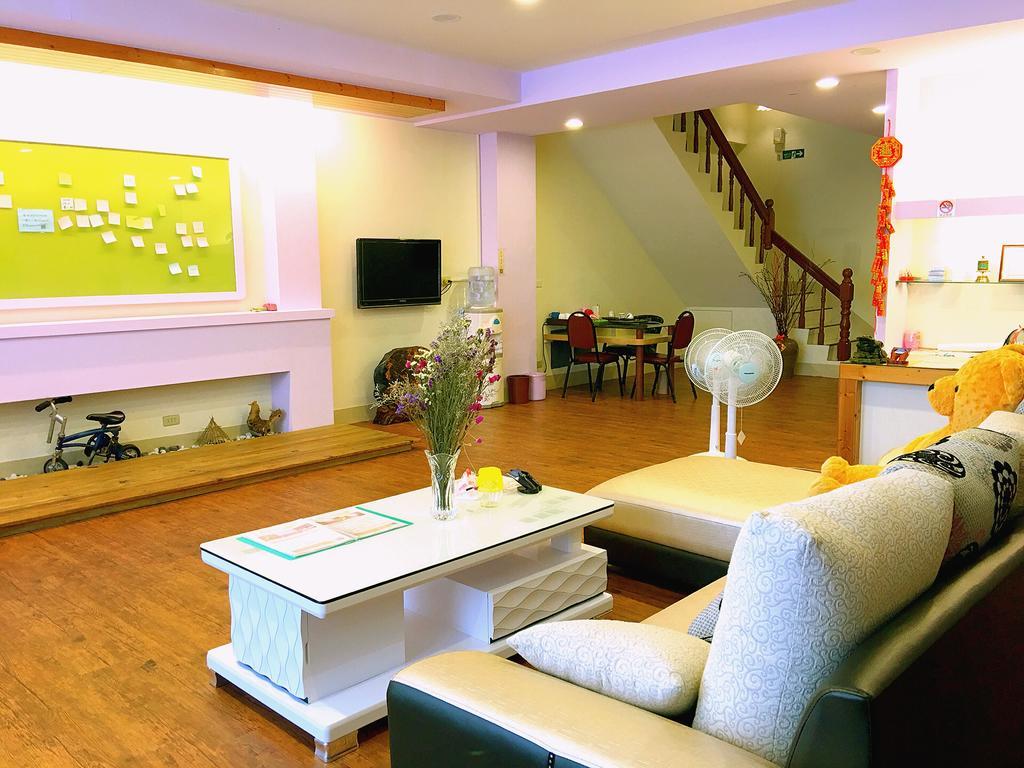 Ai Yin B&B Kota Hualien Bagian luar foto