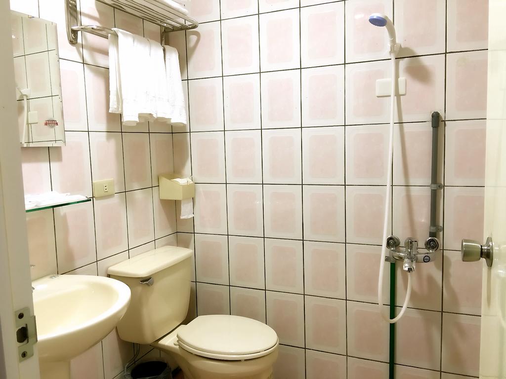 Ai Yin B&B Kota Hualien Bagian luar foto